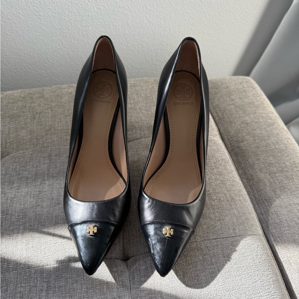 Tory Burch Black Pumps